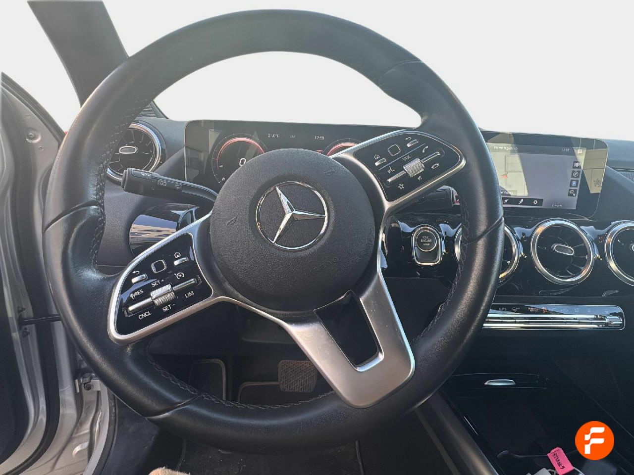 Foto Mercedes-Benz Clase GLA 9