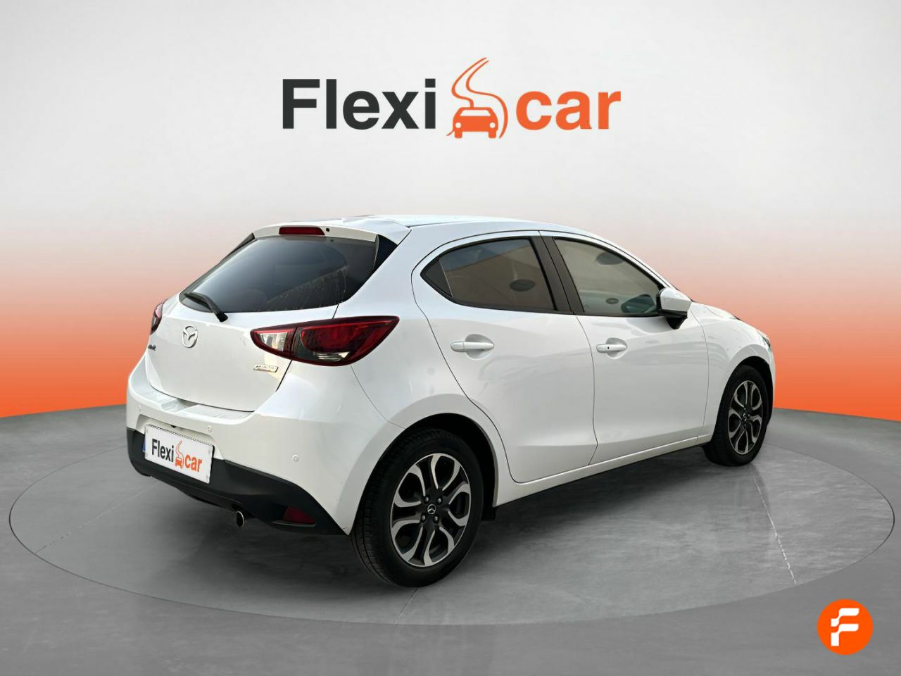 Foto Mazda Mazda2 8