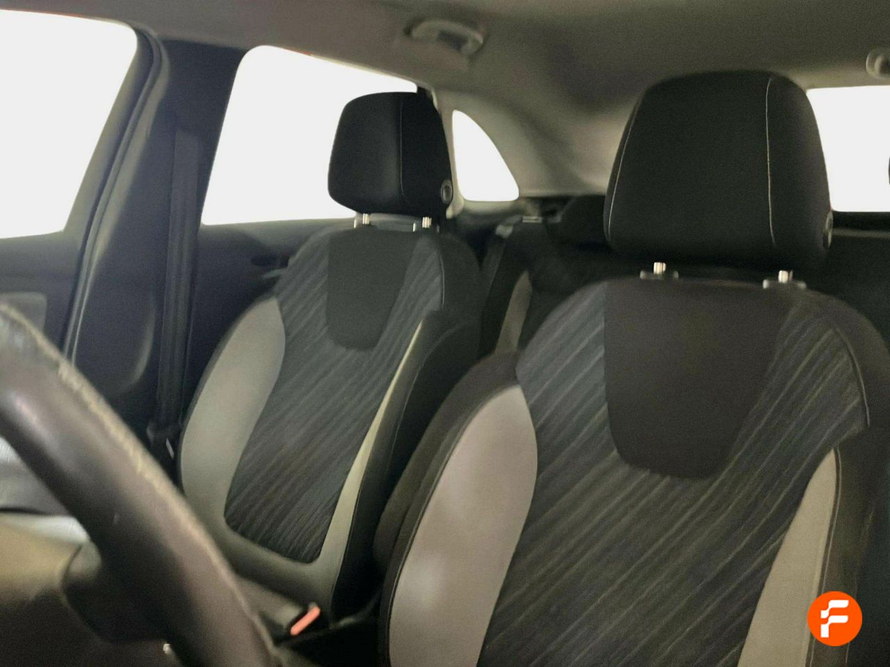 Foto Opel Crossland X 10