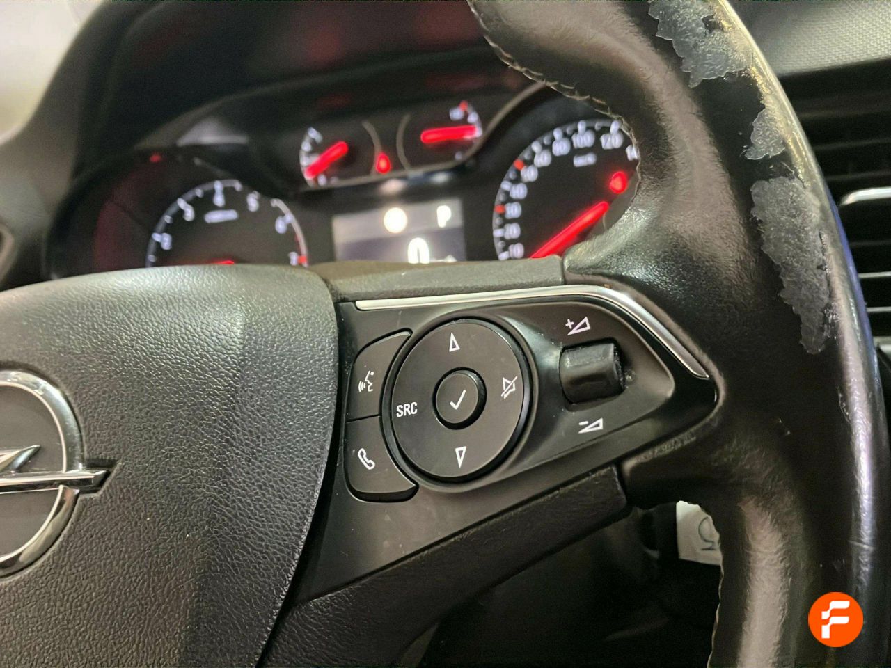Foto Opel Crossland X 15
