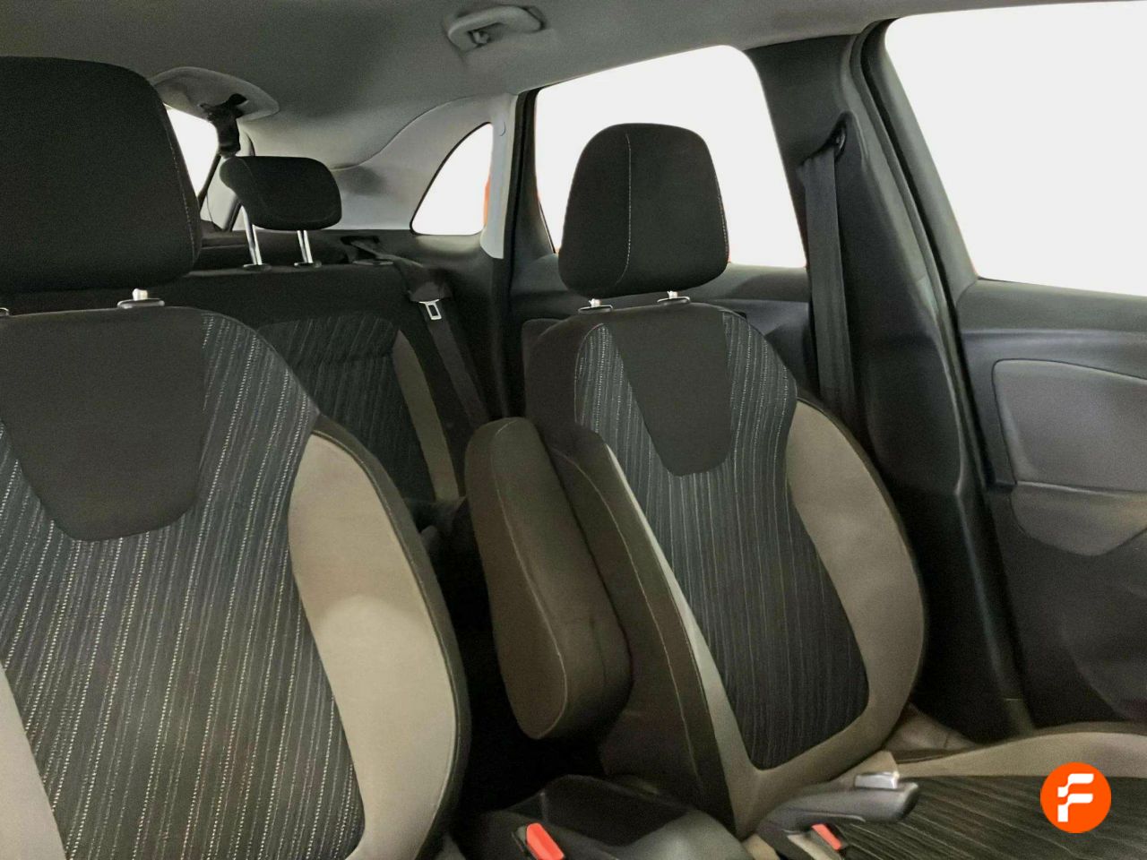 Foto Opel Crossland X 21