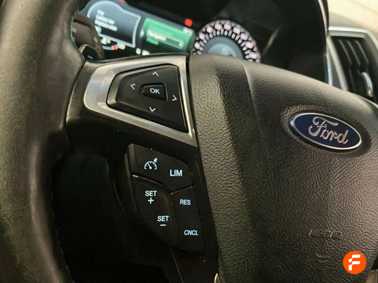 Foto Ford Edge 13