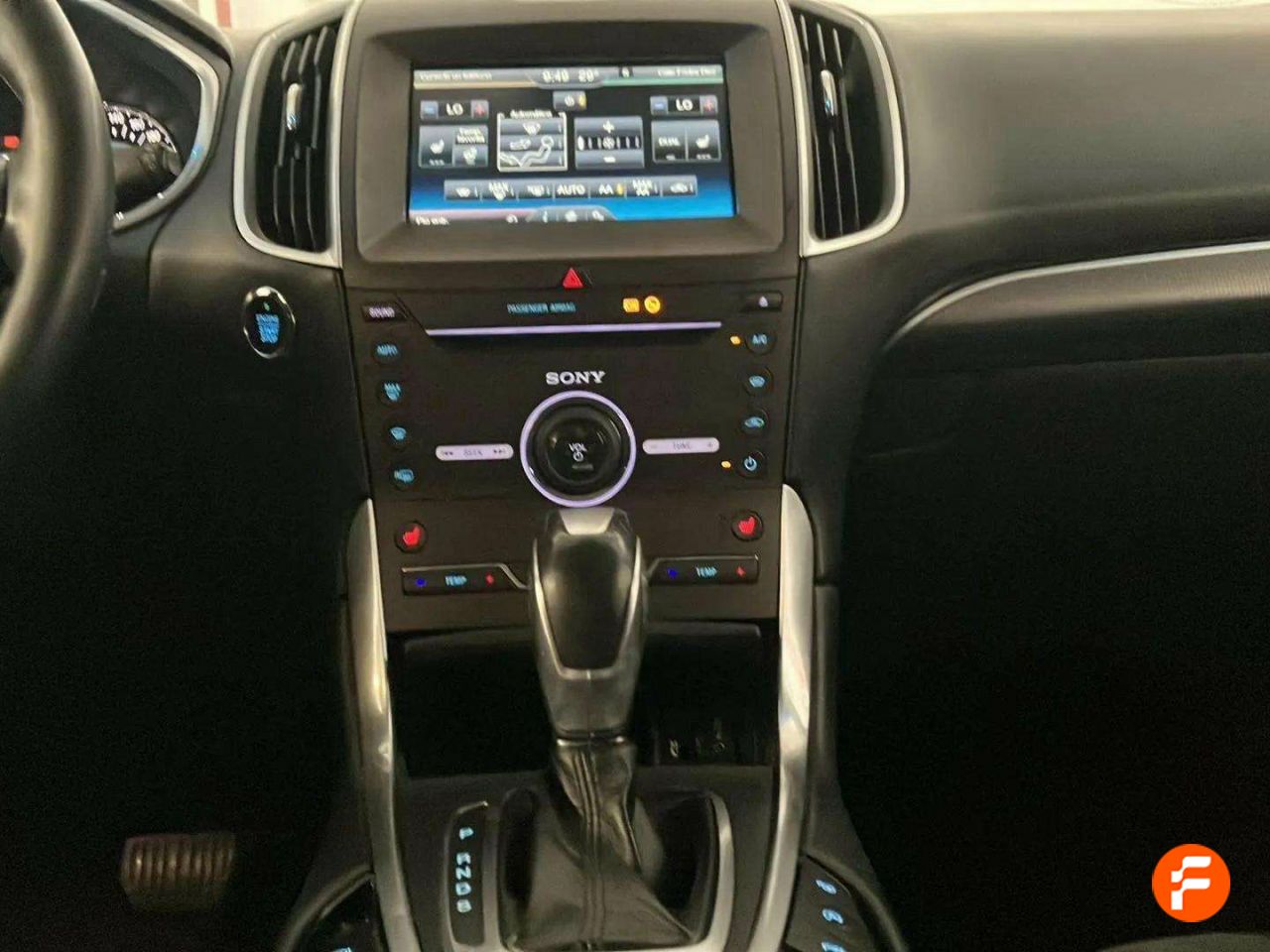 Foto Ford Edge 16