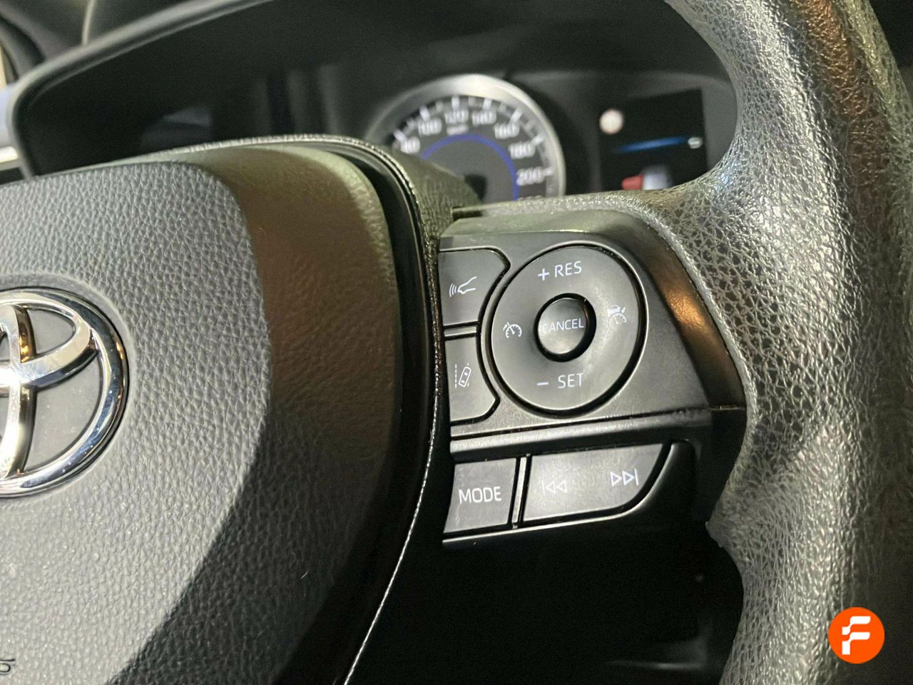 Foto Toyota Corolla 16