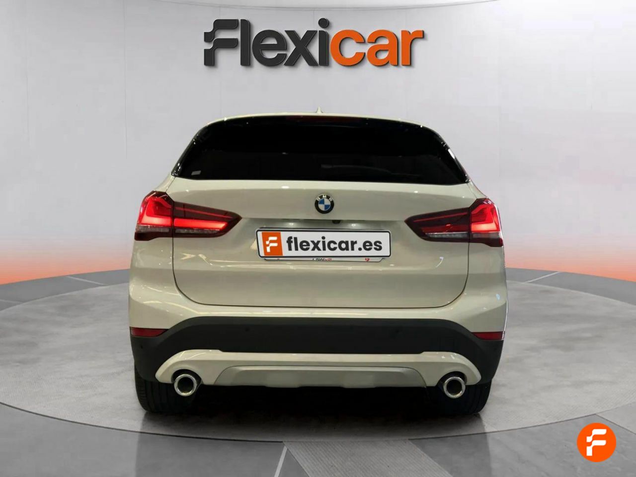 Foto BMW X1 9