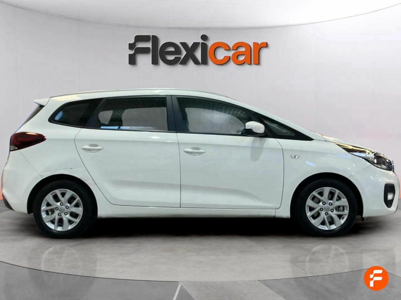 Foto Kia Carens 8