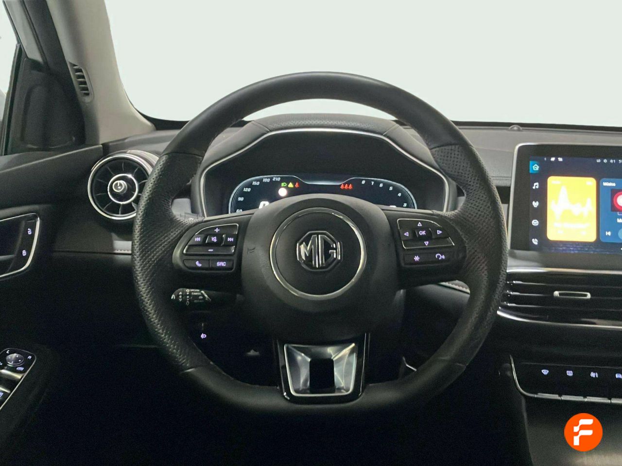 Foto MG HS 11