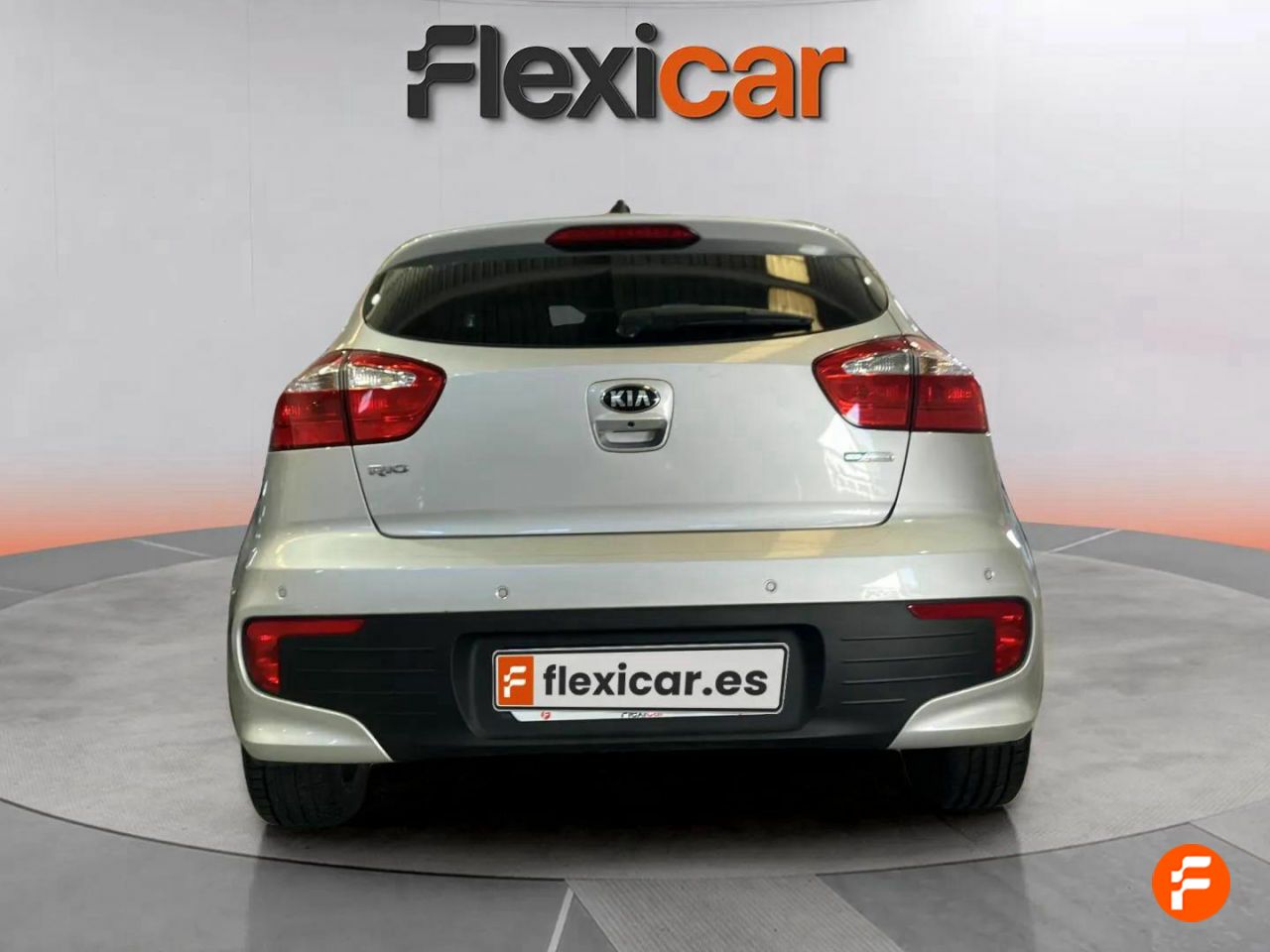 Foto Kia Rio 9