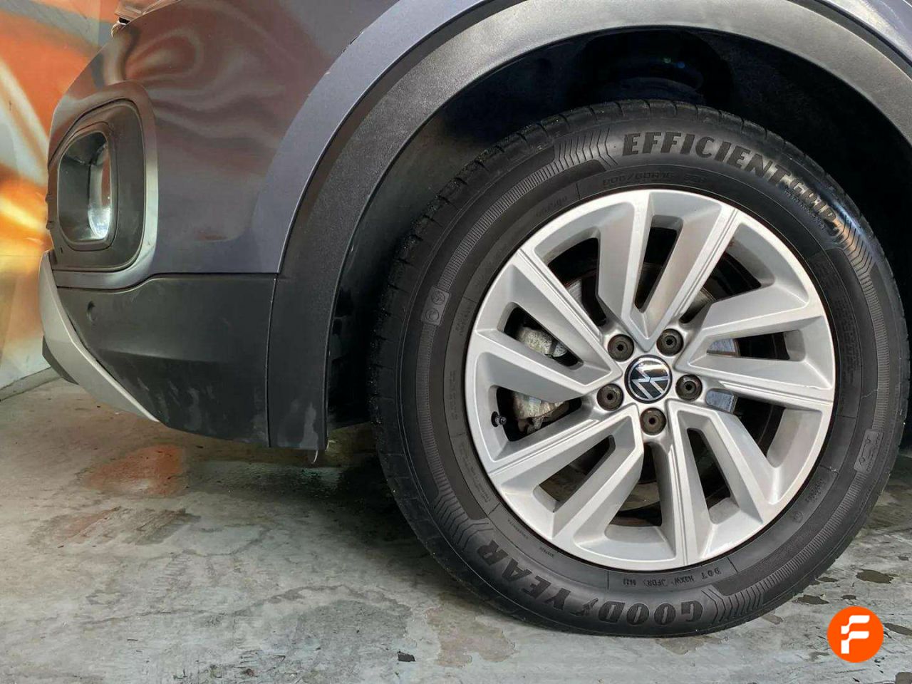 Foto Volkswagen T-Cross 24