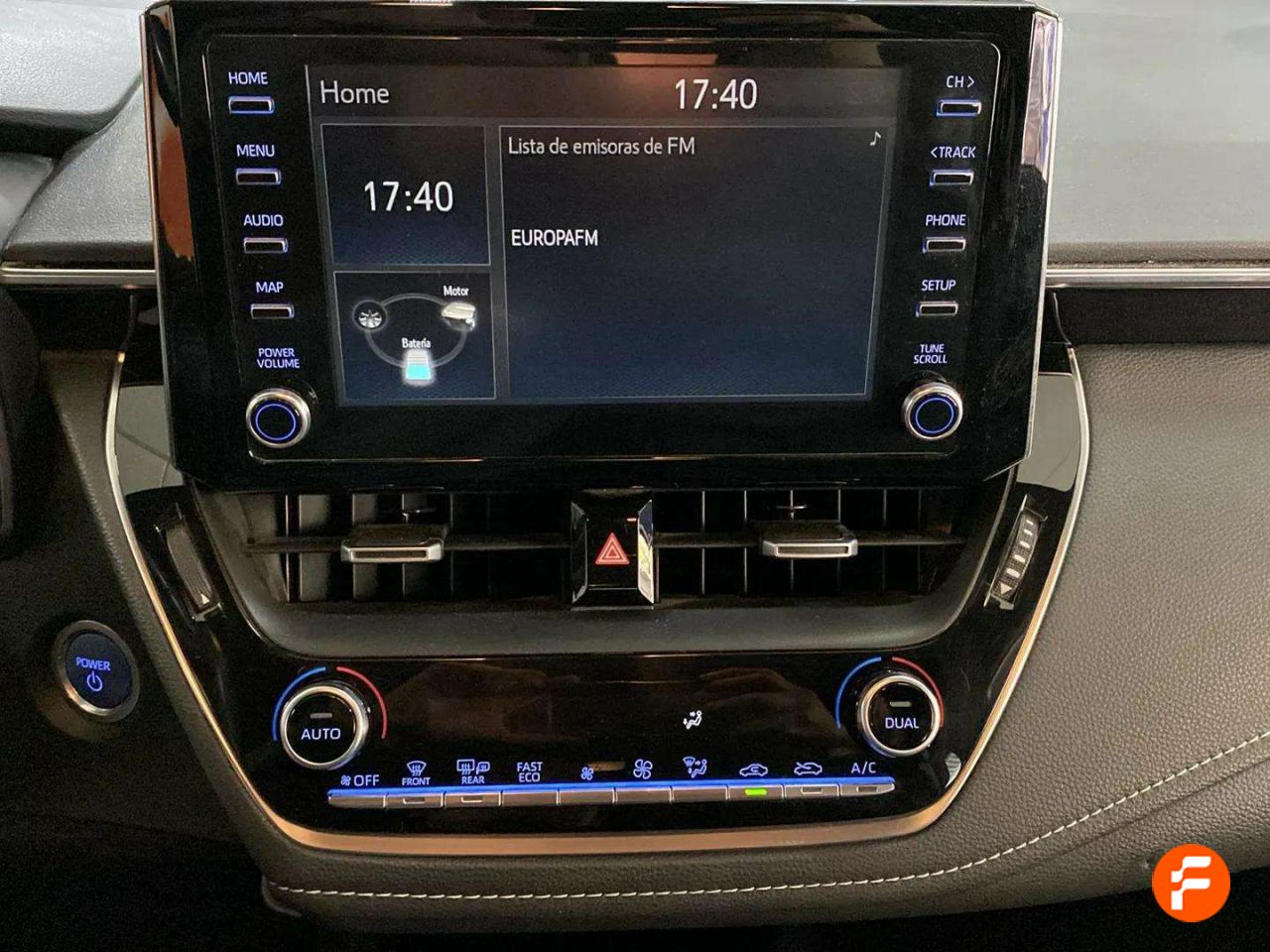 Foto Toyota Corolla 16