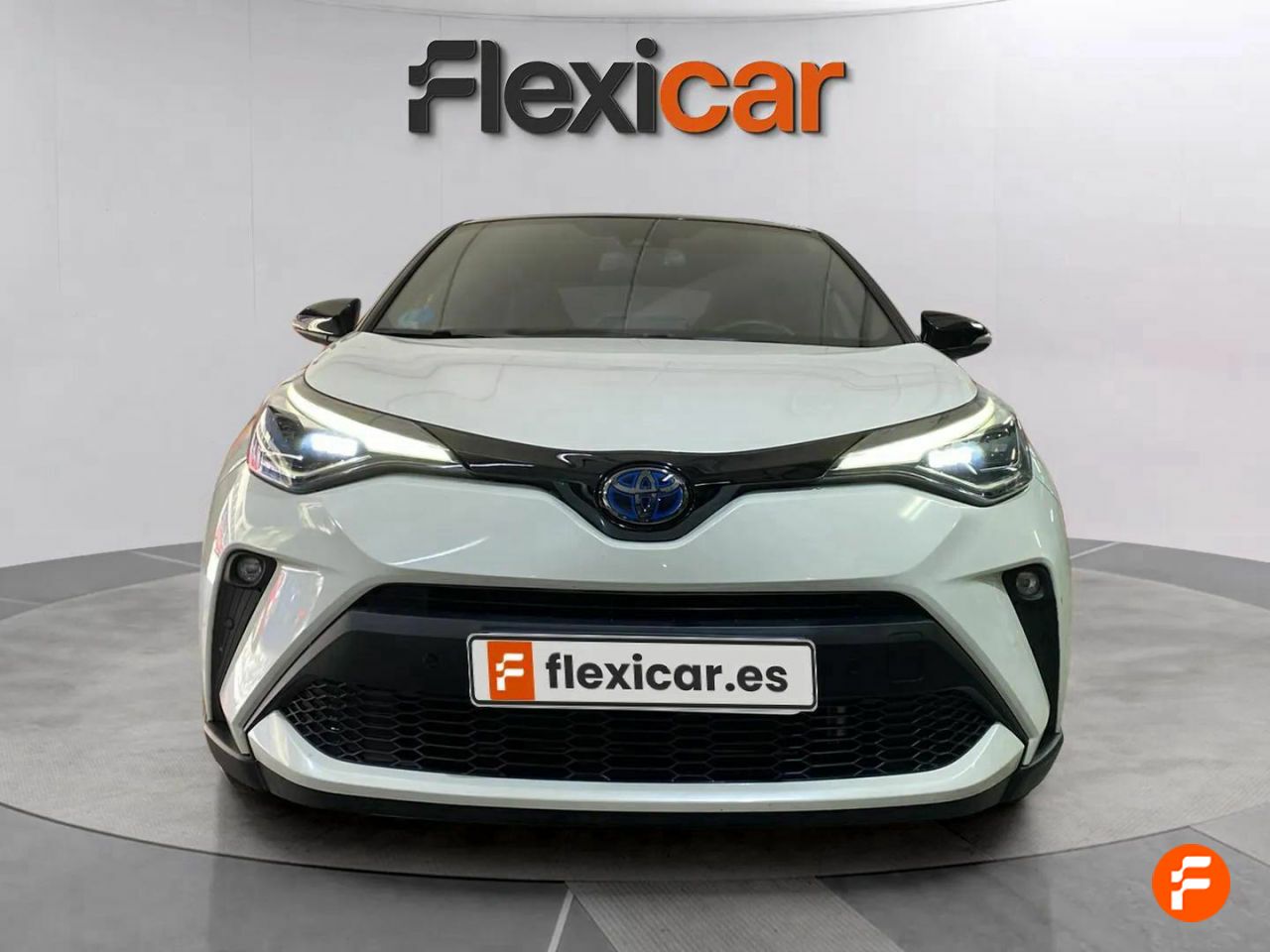 Foto Toyota C-HR 2