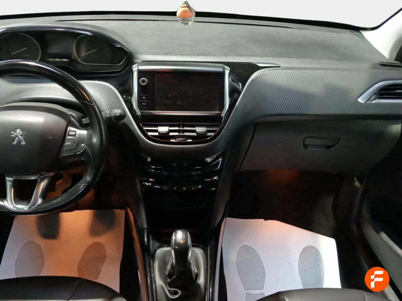 Foto Peugeot 2008 11