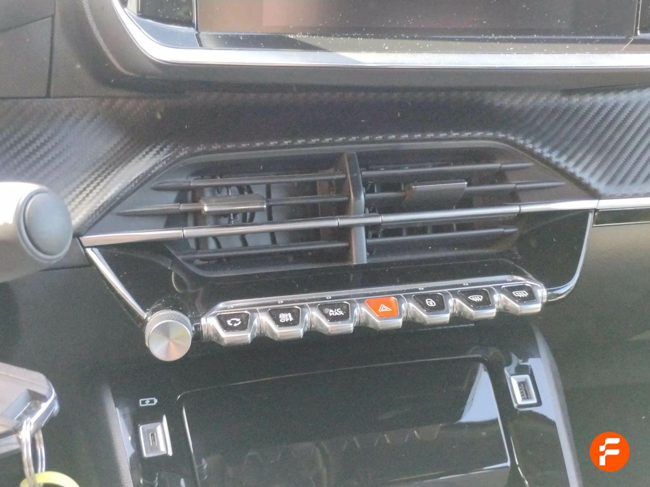 Foto Peugeot 2008 23