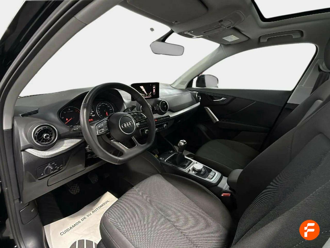 Foto Audi Q2 11