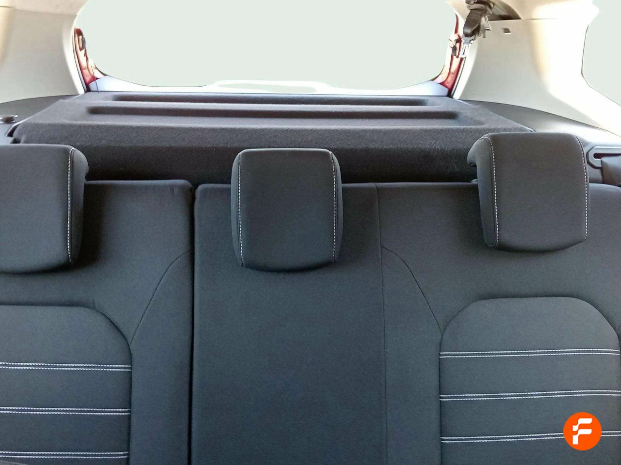 Foto Dacia Duster 16