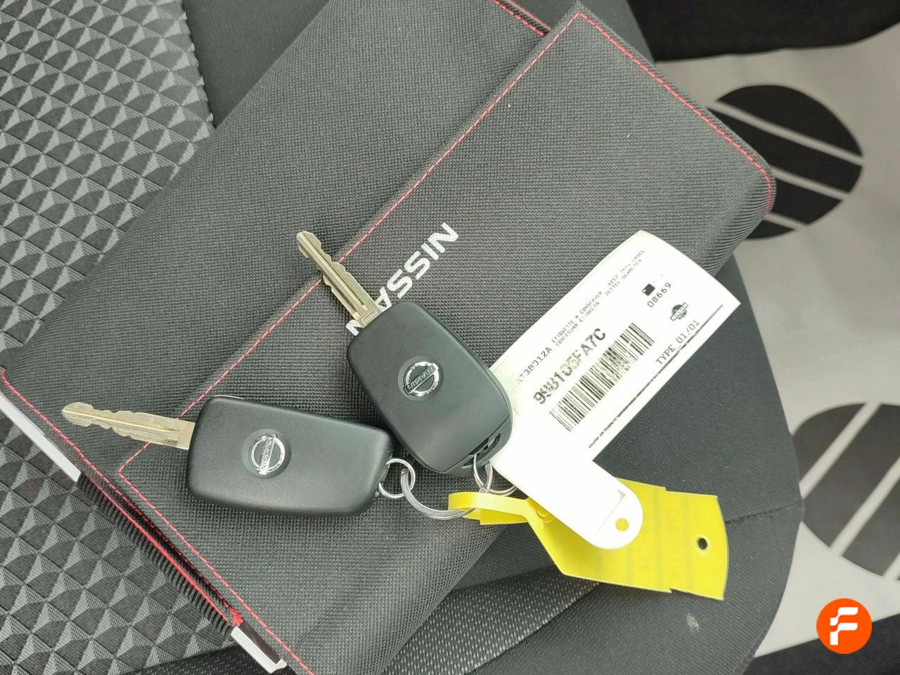 Foto Nissan Micra 18