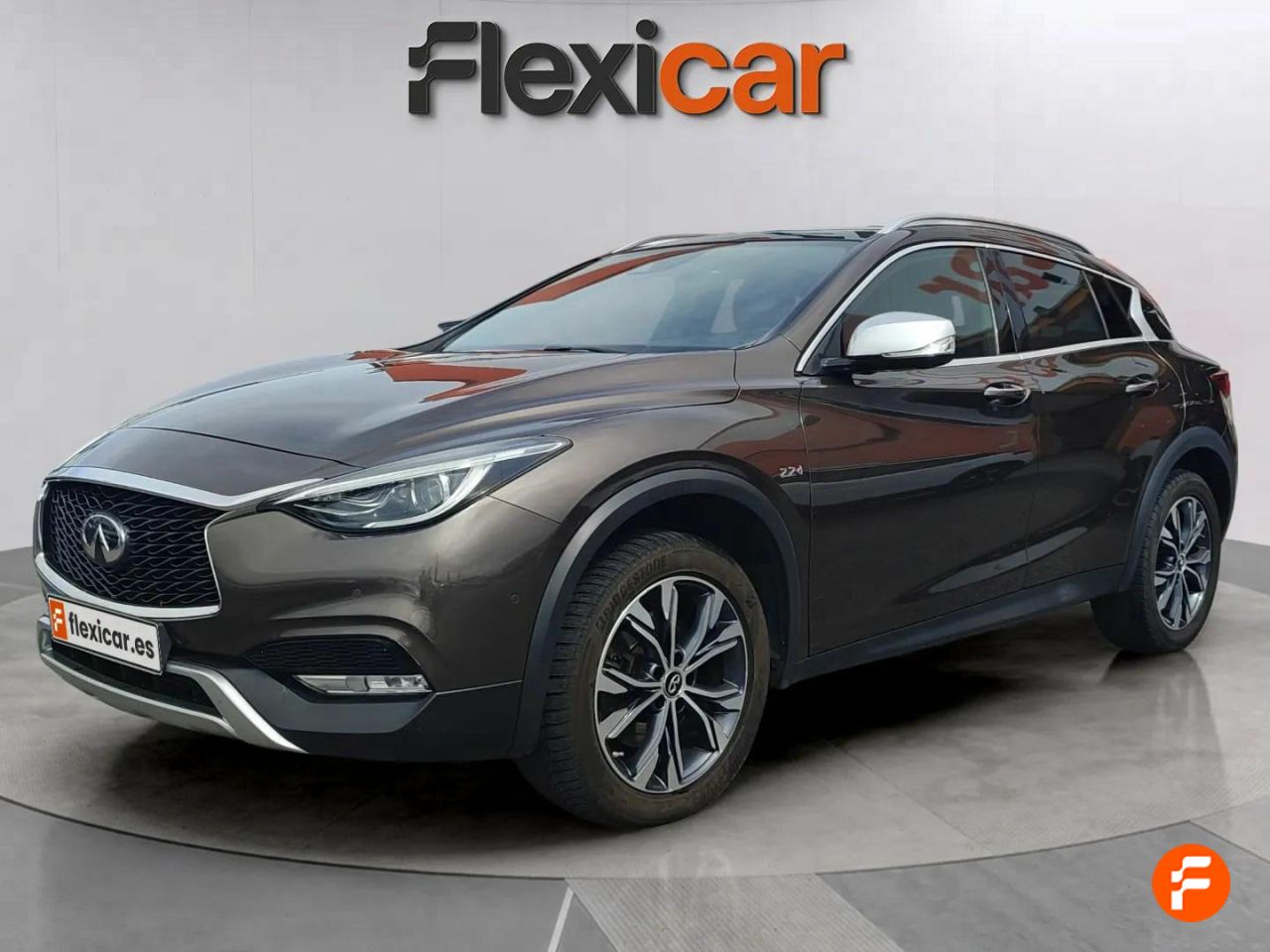 Foto Infiniti QX30 2