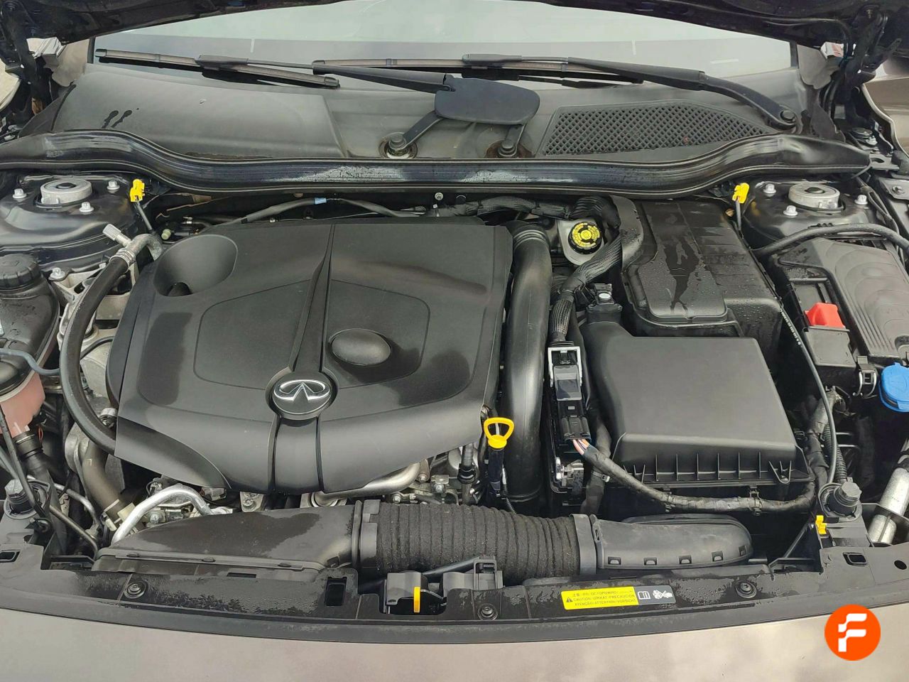 Foto Infiniti QX30 18