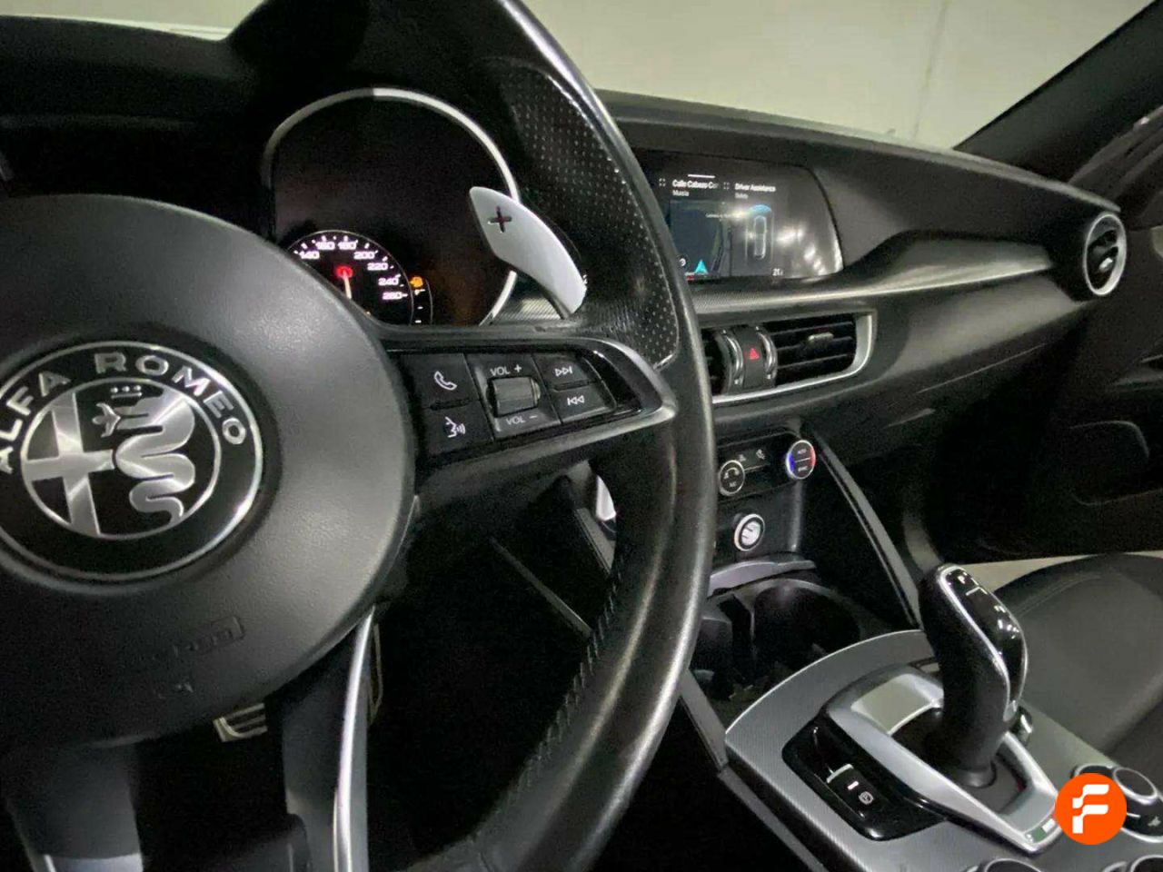 Foto Alfa Romeo Stelvio 10