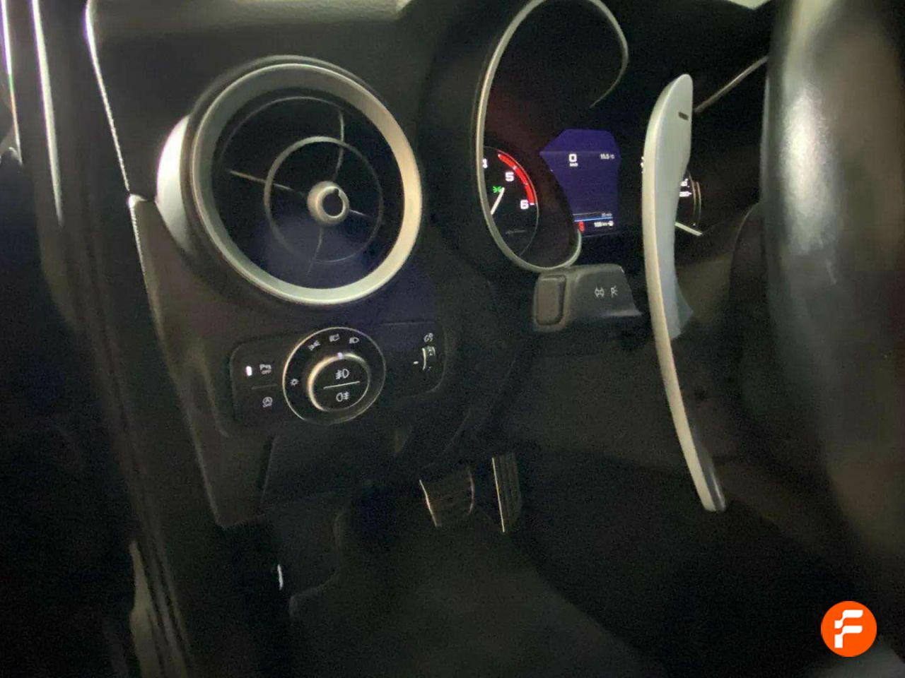 Foto Alfa Romeo Stelvio 12