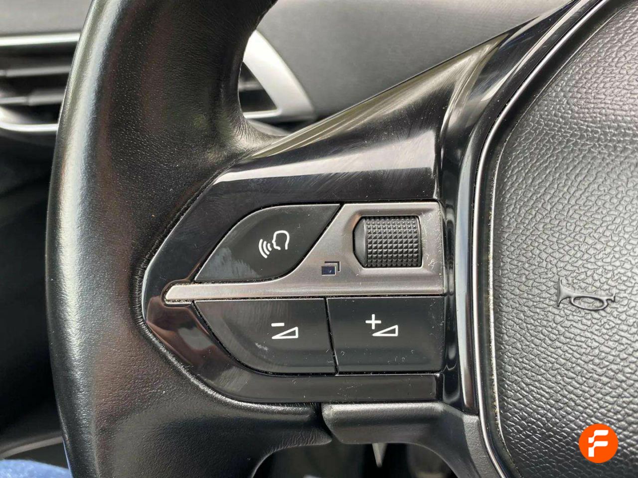 Foto Peugeot 3008 12