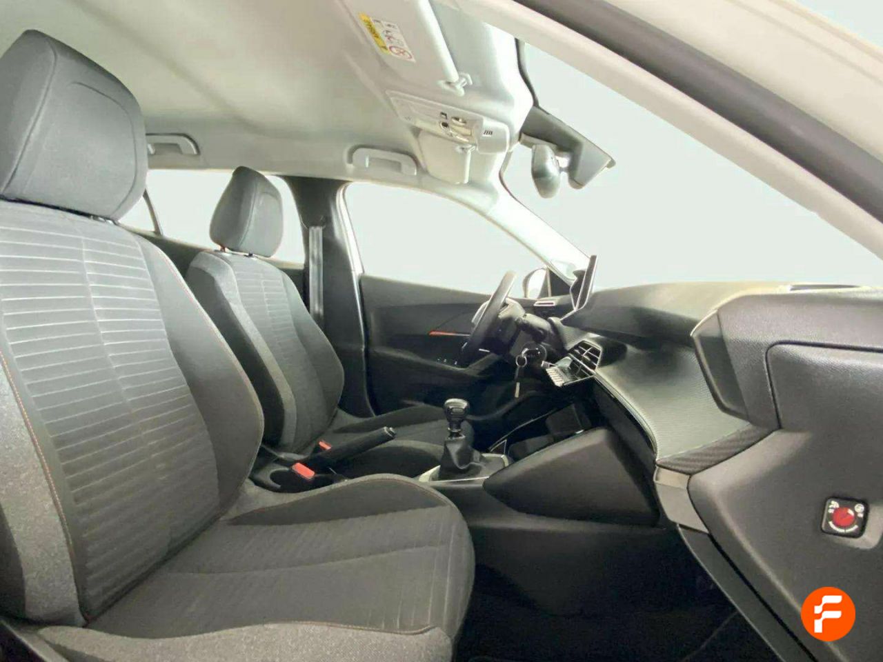 Foto Peugeot 2008 8