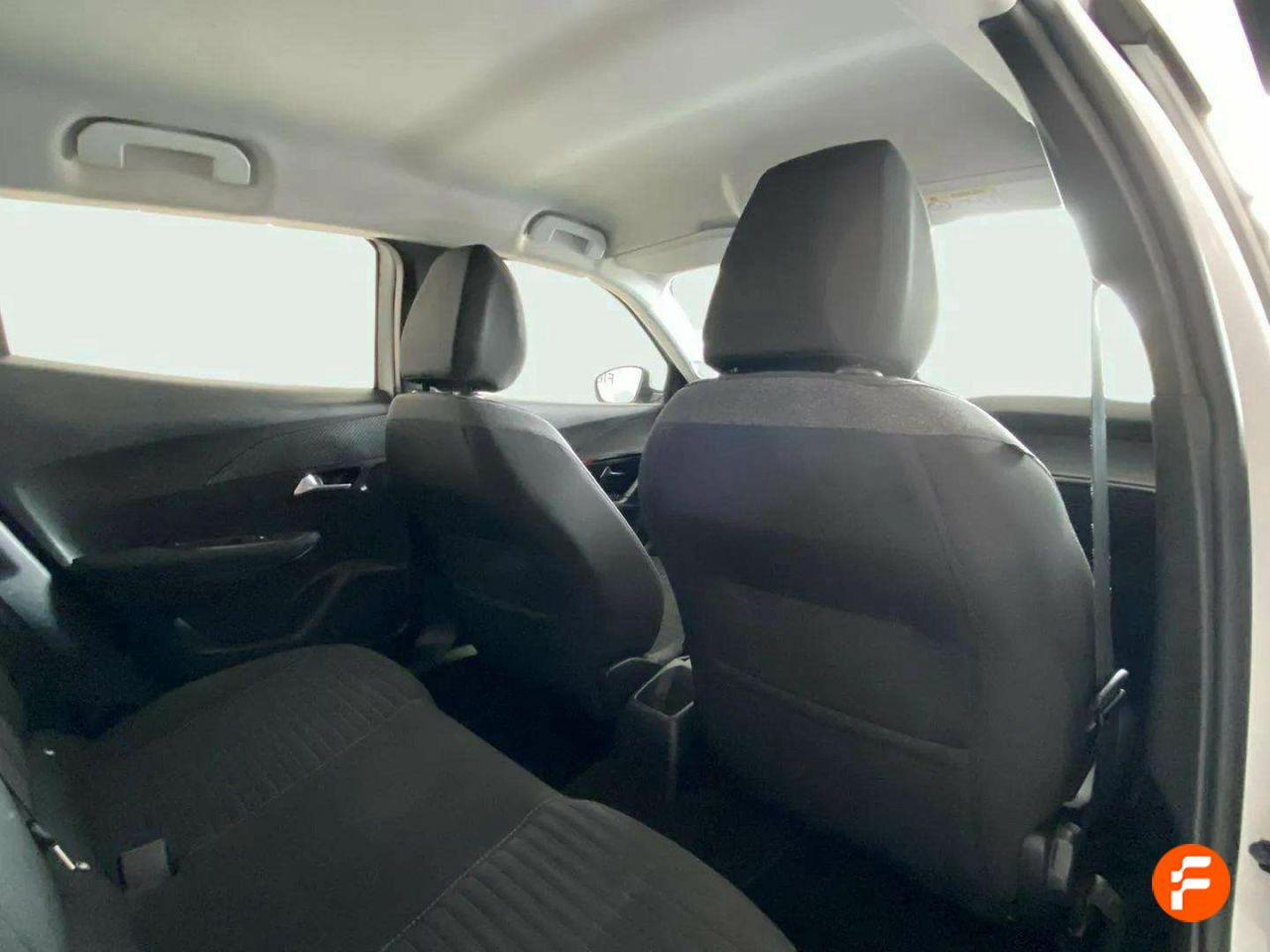 Foto Peugeot 2008 12