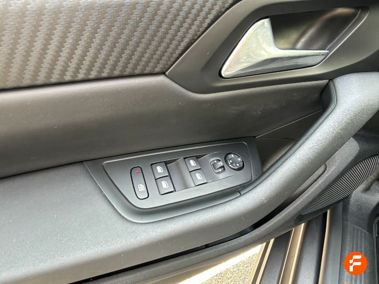 Foto Peugeot 508 31