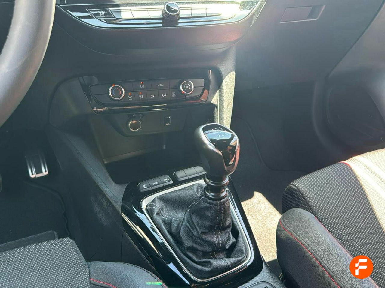 Foto Opel Corsa 19