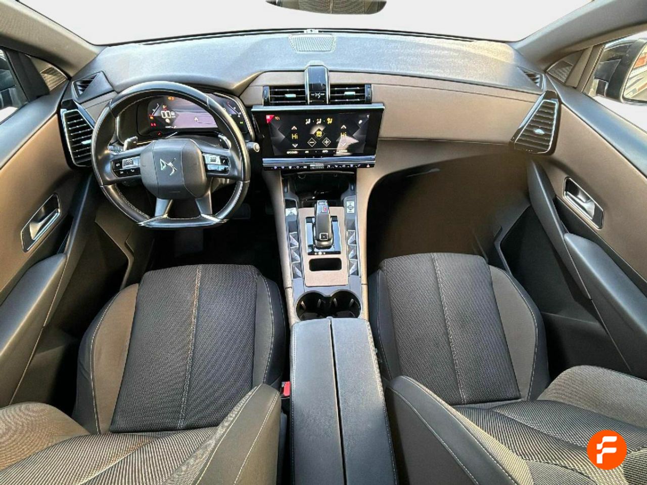 Foto DS Automobiles DS 7 11