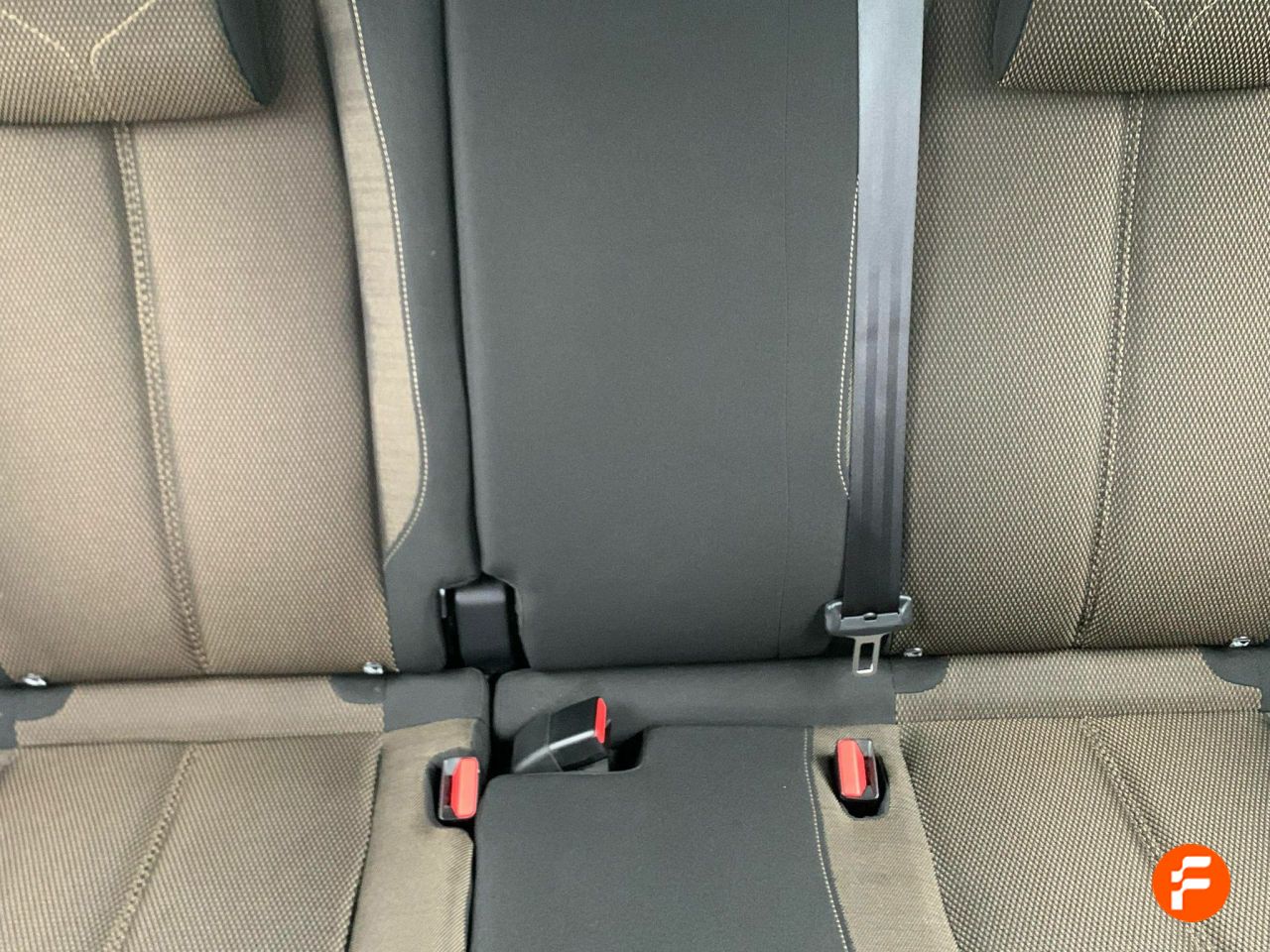 Foto DS Automobiles DS 7 13