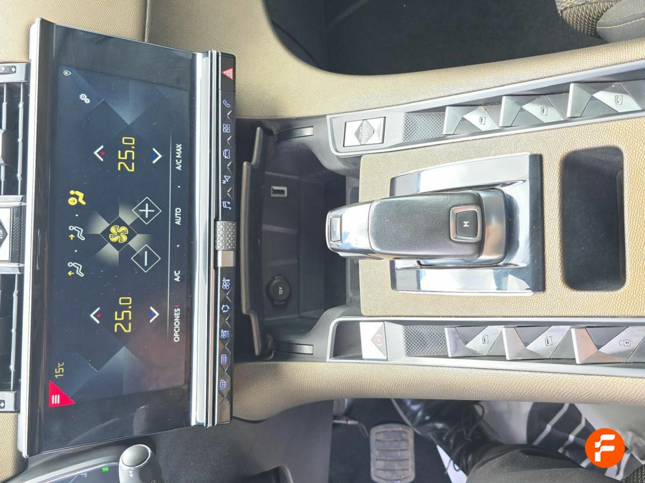 Foto DS Automobiles DS 7 16