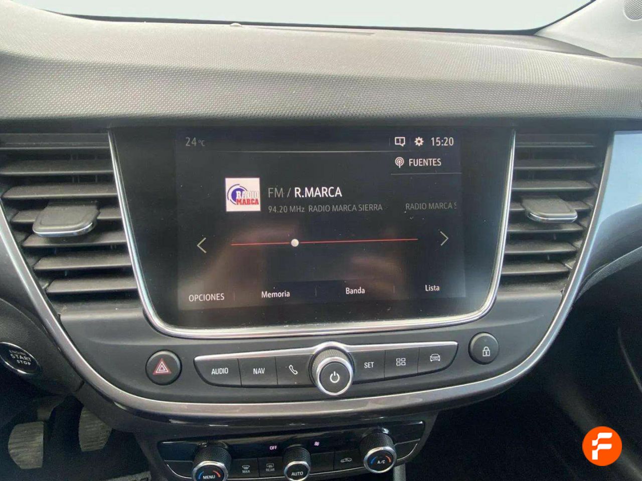 Foto Opel Crossland X 11