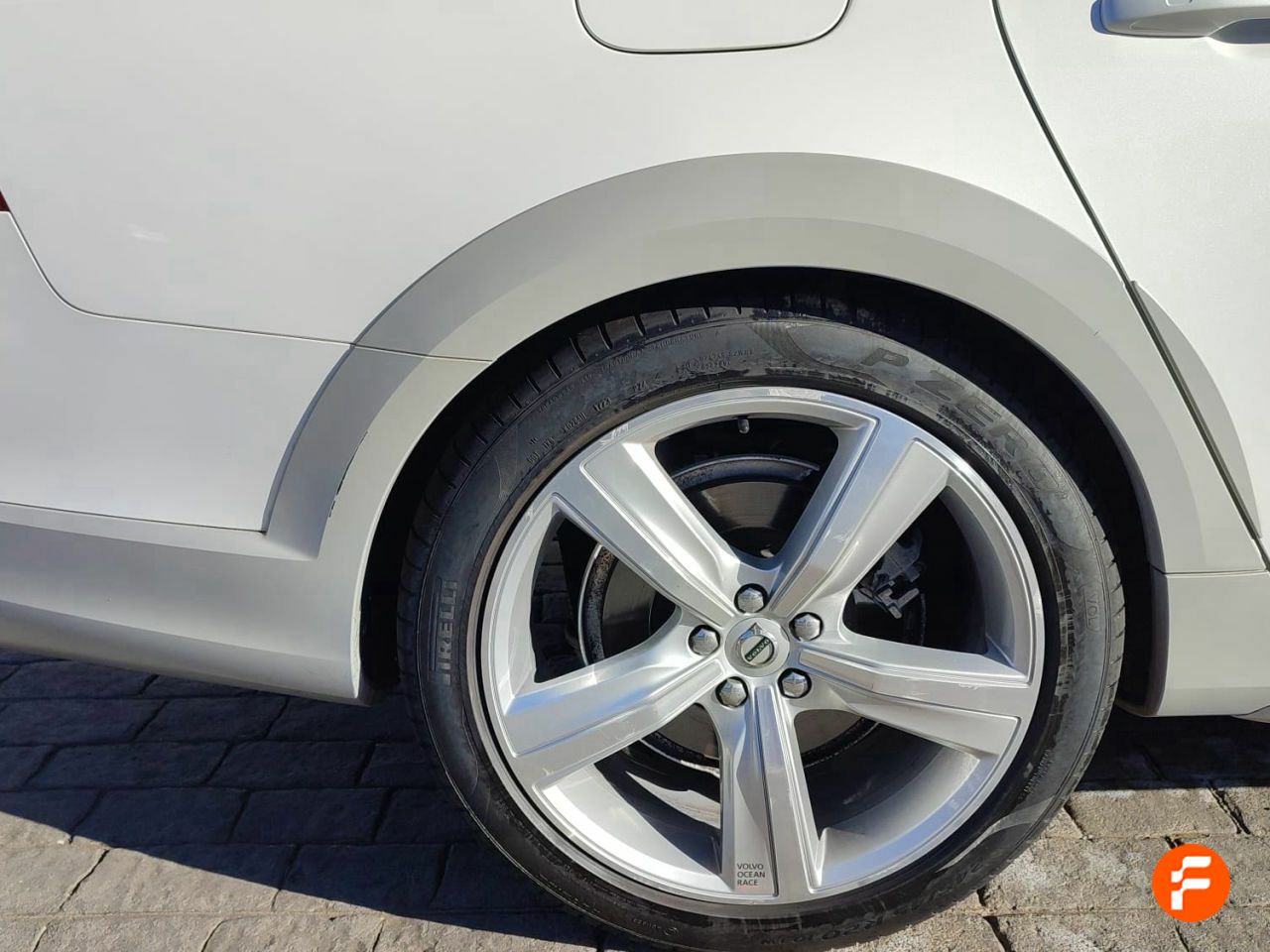 Foto Volvo V90 20