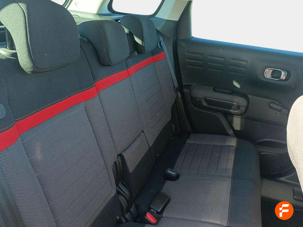 Foto Citroën C3 Aircross 13