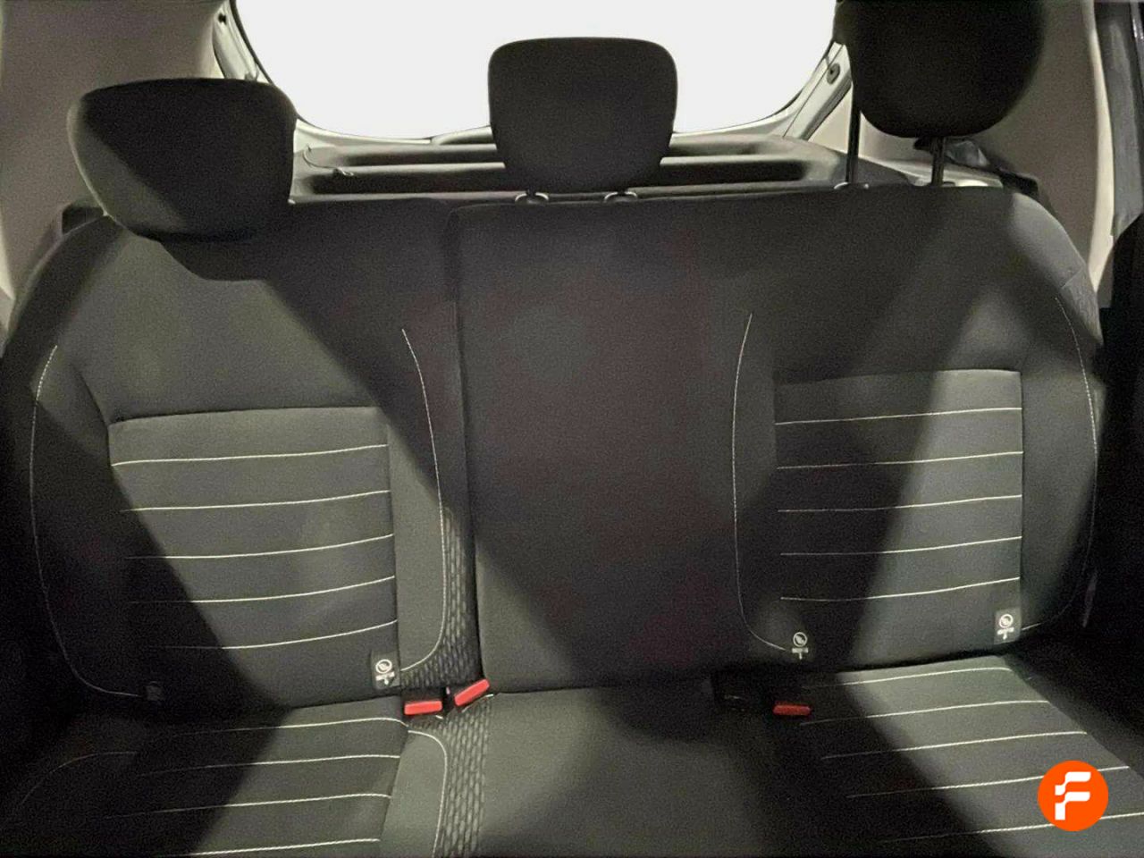 Foto Dacia Sandero 15