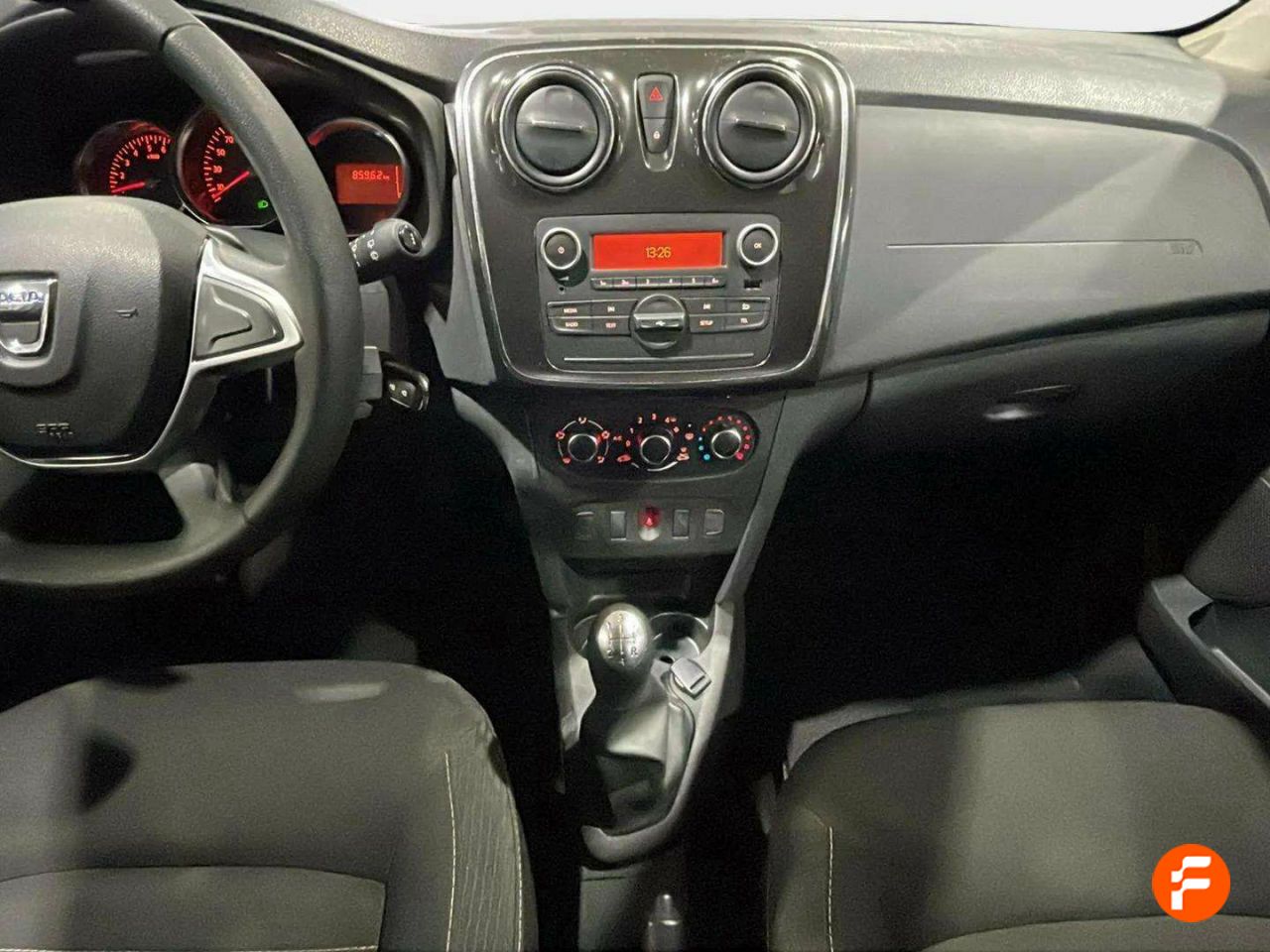 Foto Dacia Sandero 17
