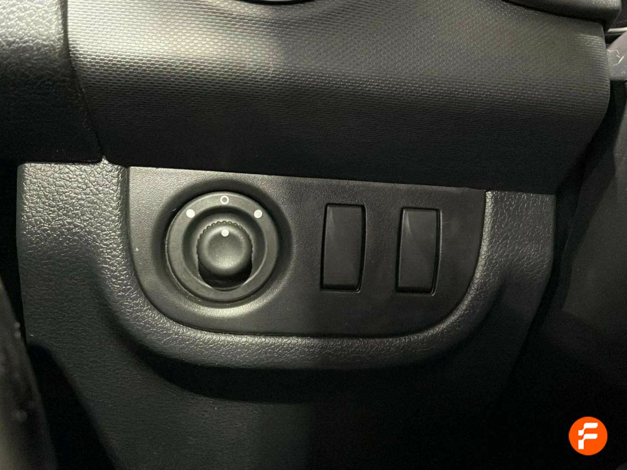 Foto Dacia Sandero 23