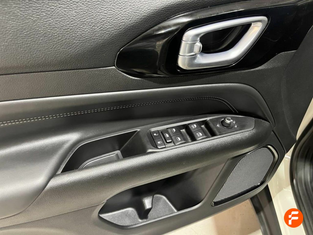 Foto Jeep Compass 17