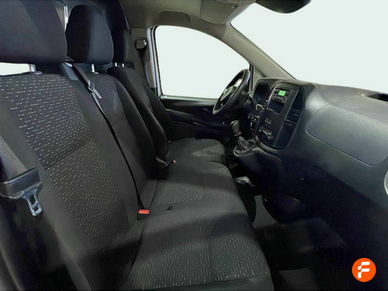 Foto Mercedes-Benz Vito 13