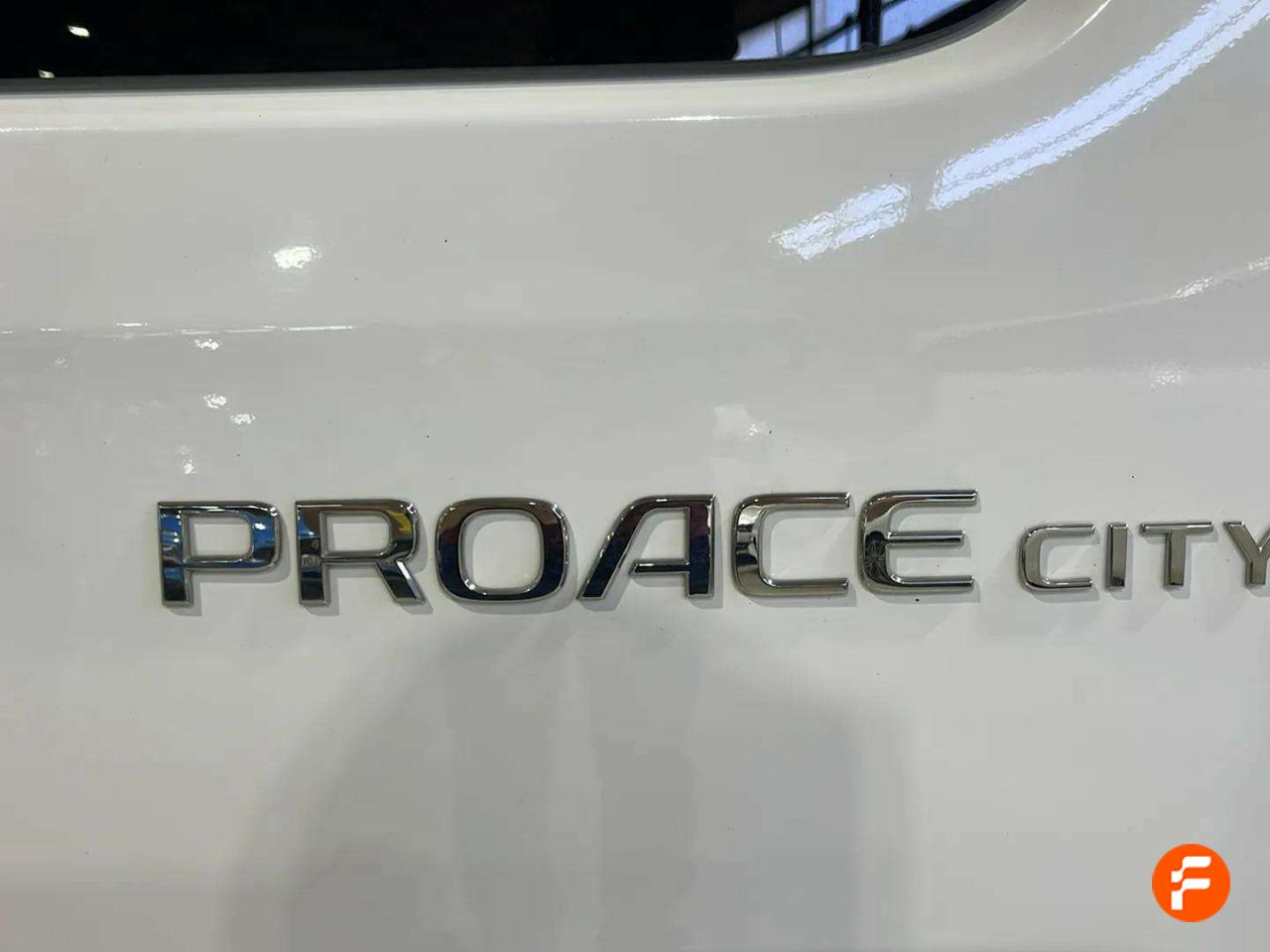 Foto Toyota Proace 10