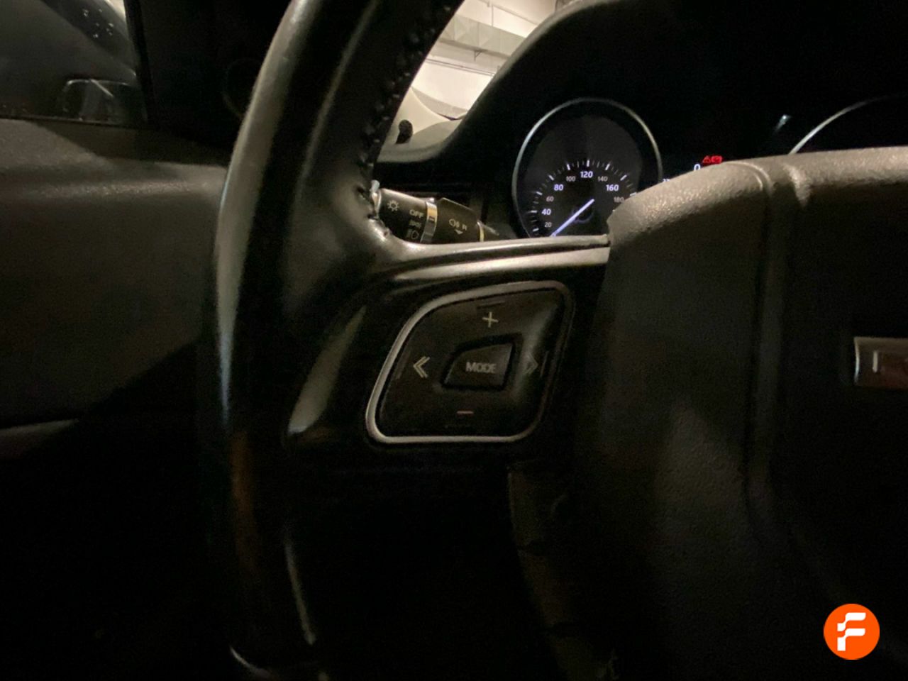 Foto Land-Rover Range Rover Evoque 18