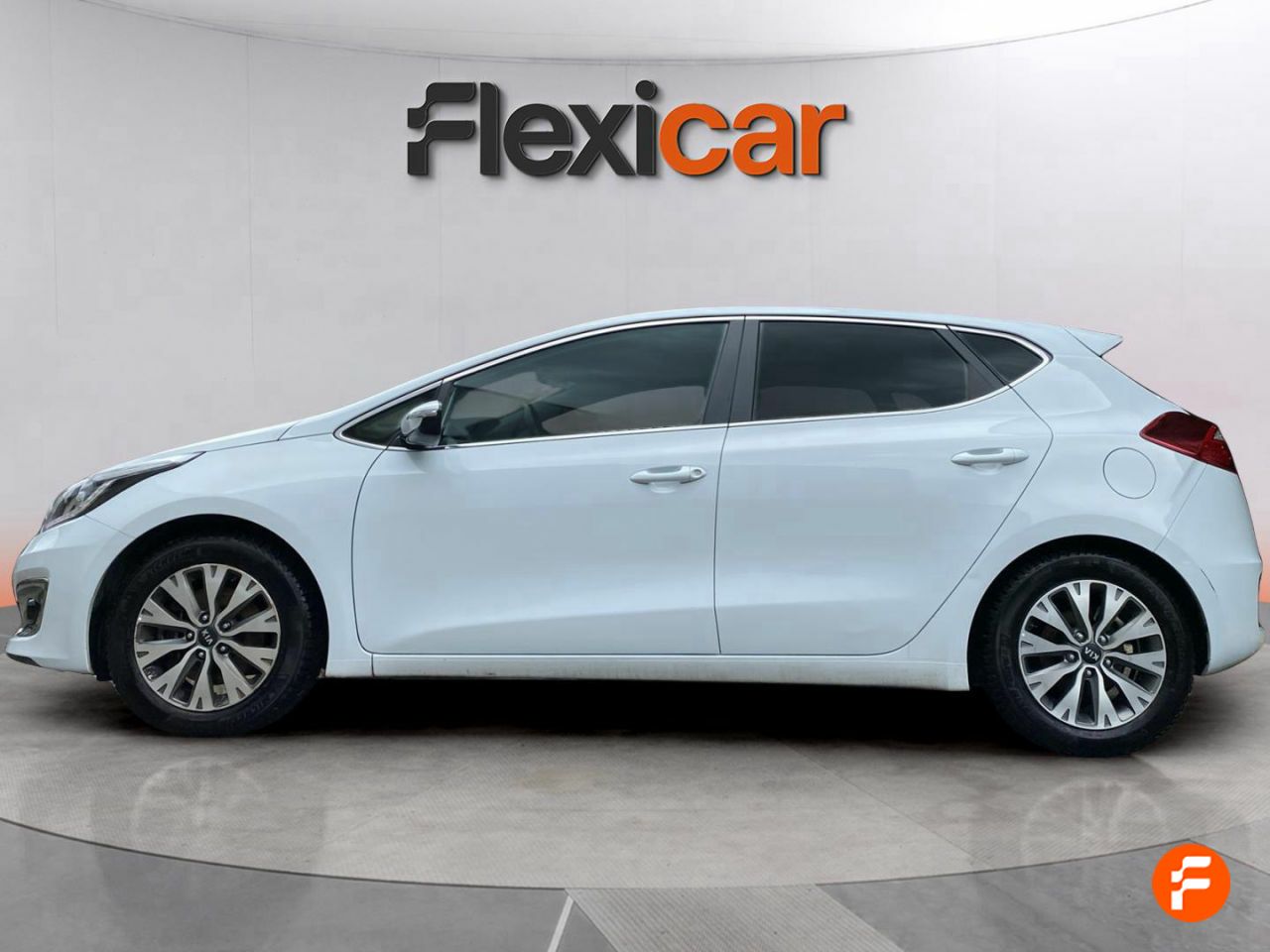 Foto Kia Ceed 9