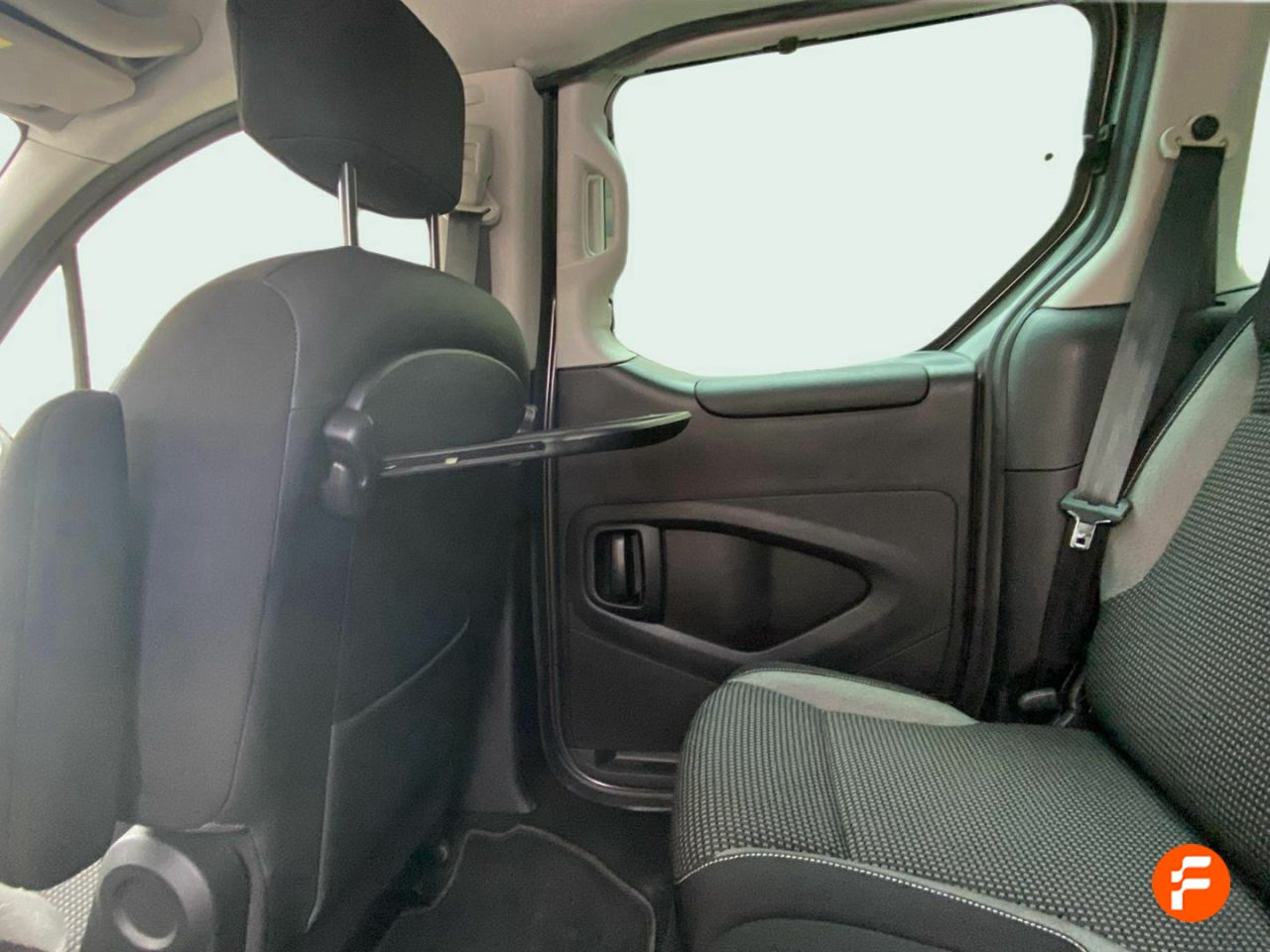 Foto Peugeot Partner 17