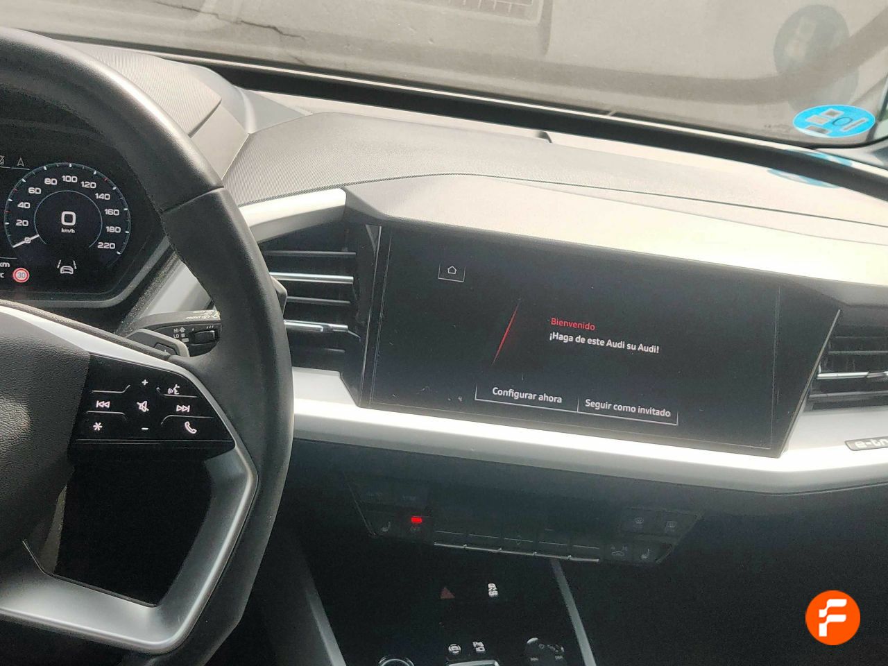 Foto Audi Q4 31