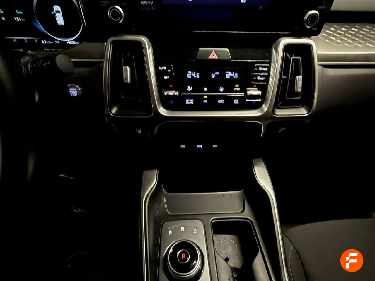 Foto Kia Sorento 9