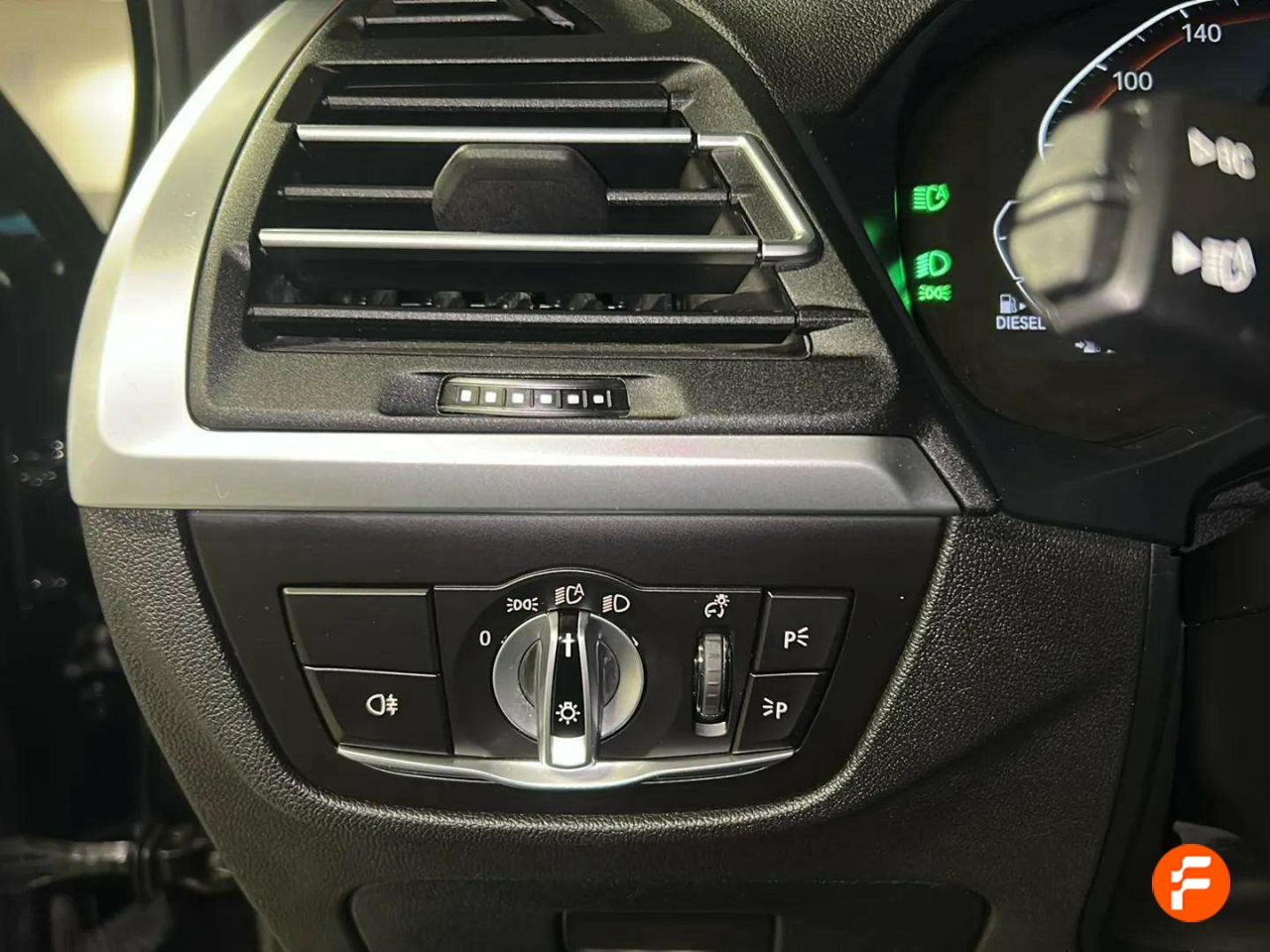 Foto BMW X4 15