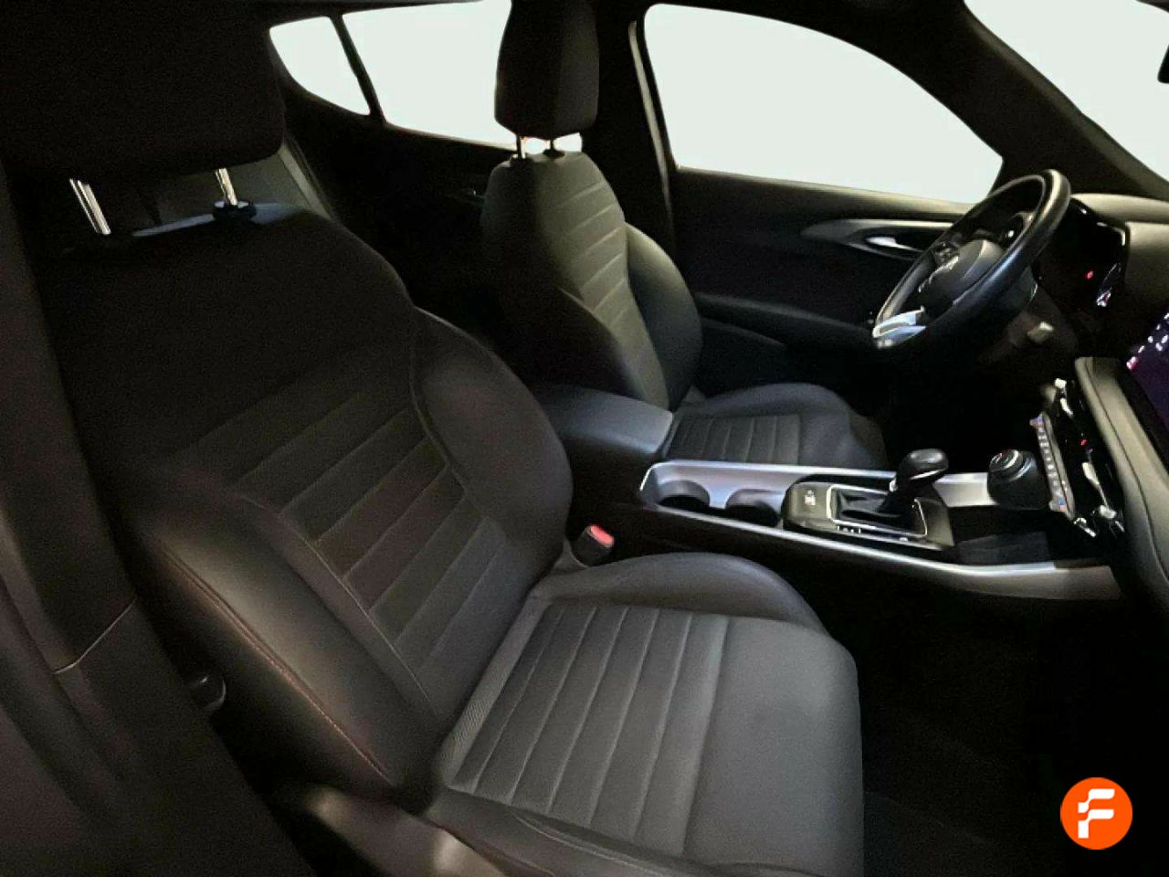 Foto Alfa Romeo Tonale 13