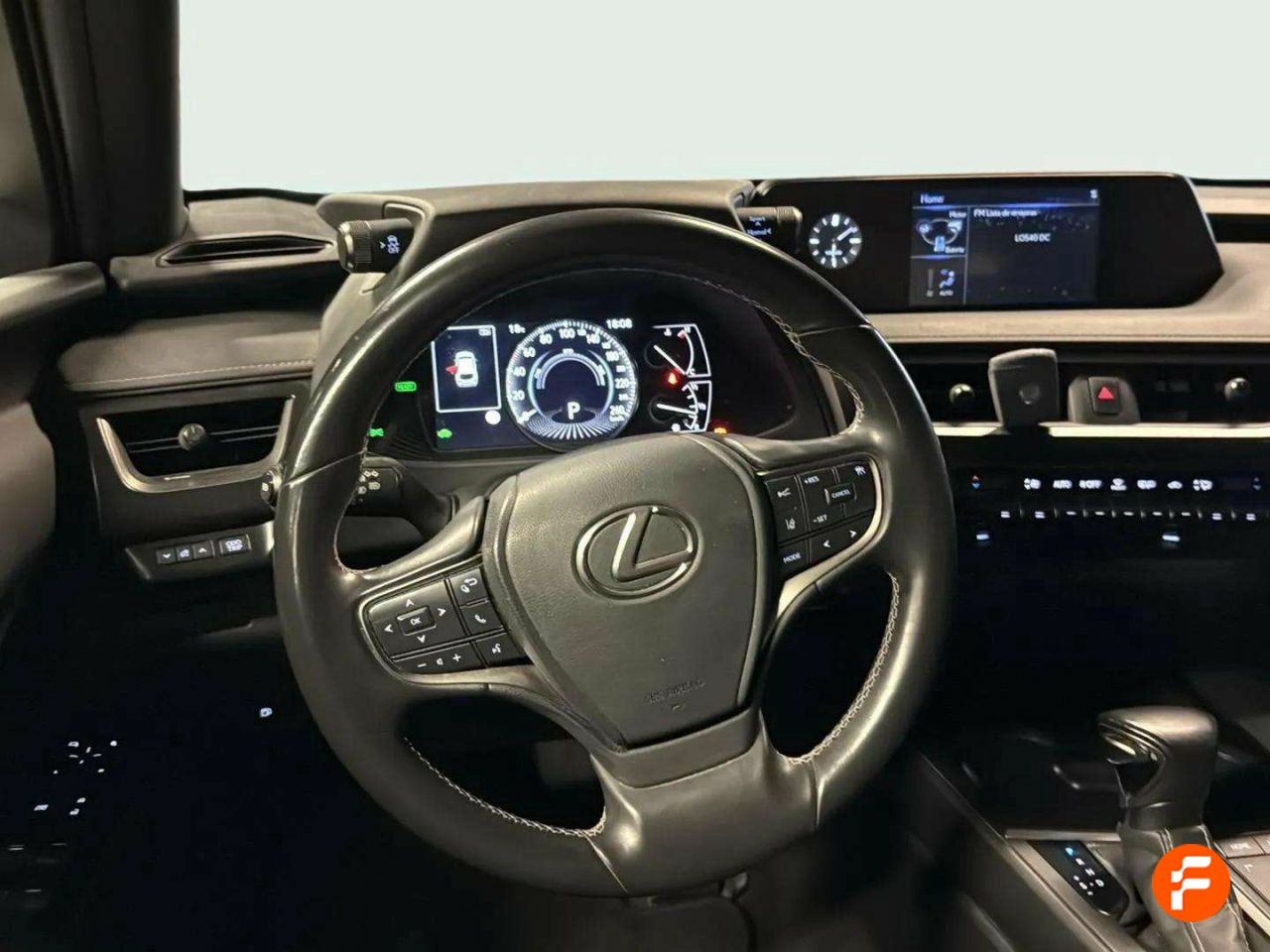 Foto Lexus UX 10