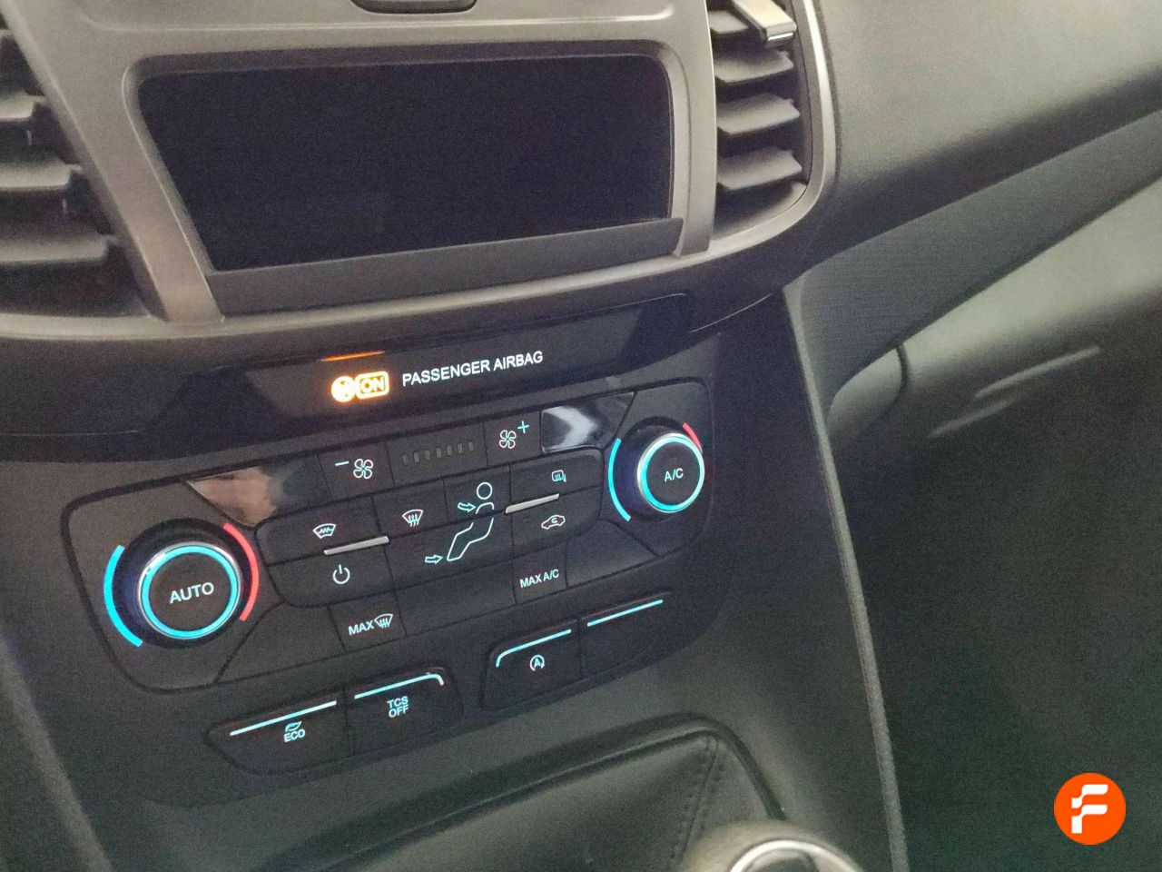 Foto Ford Transit Connect 15